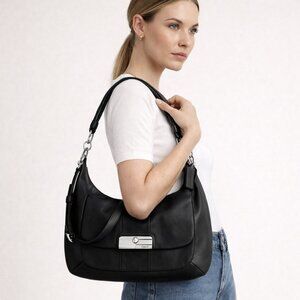 Vintage Coach Kristin L10 26-16787 Black Leather Two Straps Shoulder Bag